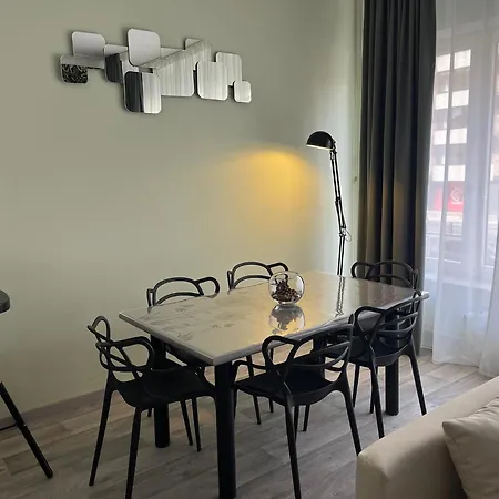 Modern & Cozy - Fast Access Lägenhet *