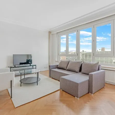 Appartement 2 Bedroom Midi *