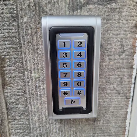 דירה Alicia's Duplex European Quarter בריסל