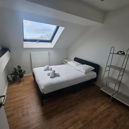 Velvet House Villa *