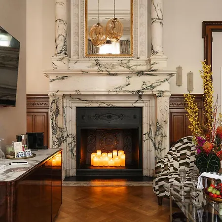 Fleur De 4* Bruxelas