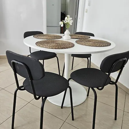 Proche Du Centre De 5 Personnes Apartamento