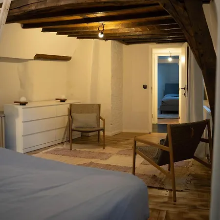 Royal Grand Place Loft Διαμέρισμα *