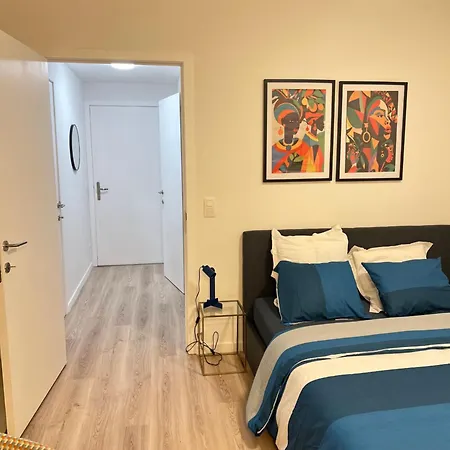 Apartament Visit *