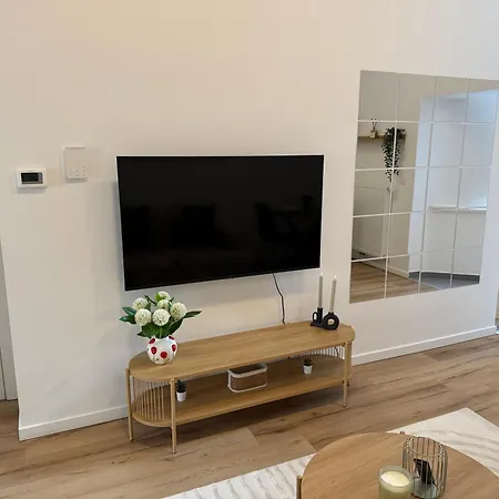 Cozy South-up And Ground Appartement *