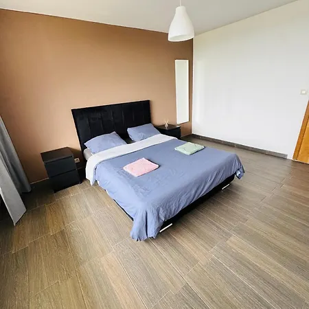 公寓 Meuble 92m2 + 2 Terrasses 布鲁塞尔