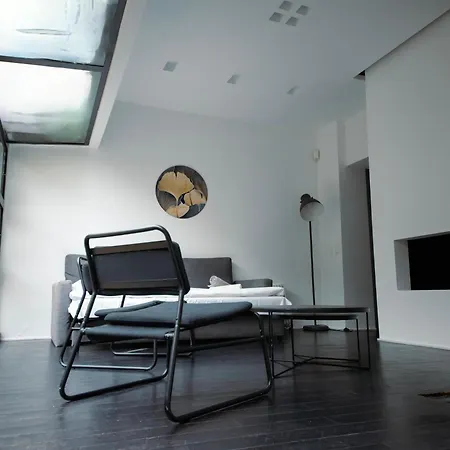 Prestige - Uptown * Brussel