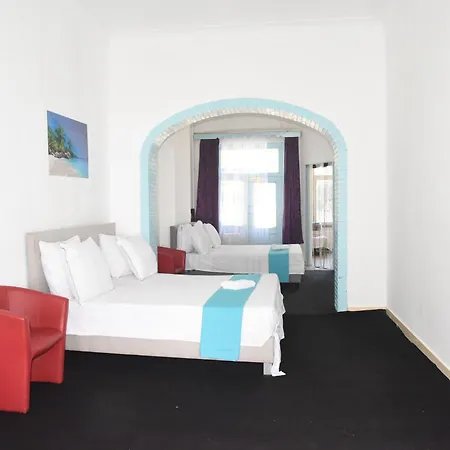 1 Confort Gare De L'ouest * Bruxelles