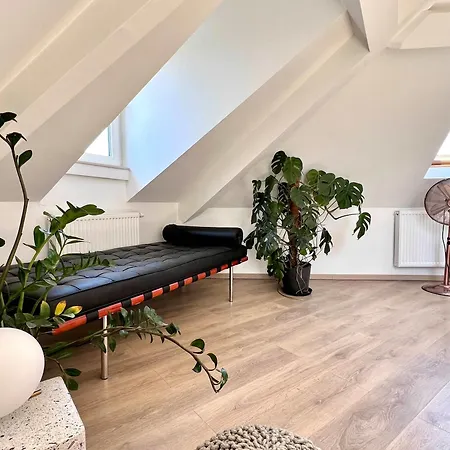 Апартаменты Modern Loft Near Eu Institutions *