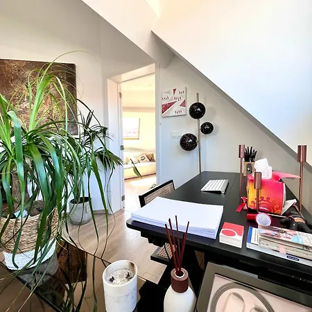 Апартаменты Modern Loft Near Eu Institutions *