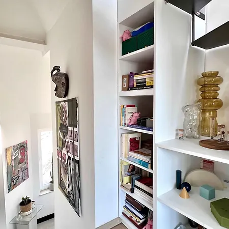 Modern Loft Near Eu Institutions Апартаменты