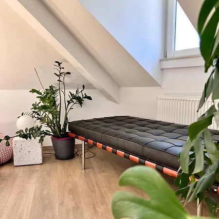 Апартаменты Modern Loft Near Eu Institutions