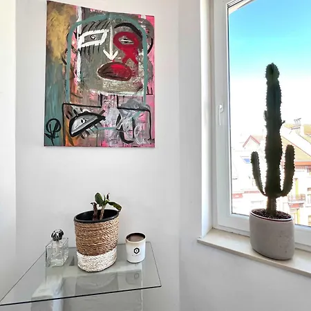 Апартаменты Modern Loft Near Eu Institutions *