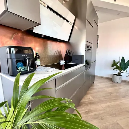 Апартаменты Modern Loft Near Eu Institutions *