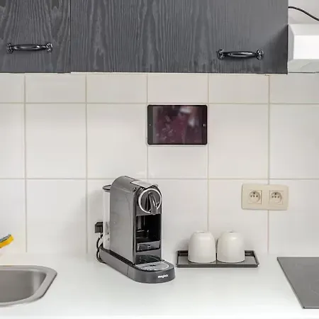 Elegant Stay In Chatelain Ixelles Apartamento *