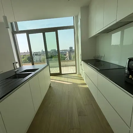 Splendid Penthouse In Center With Water View 아파트