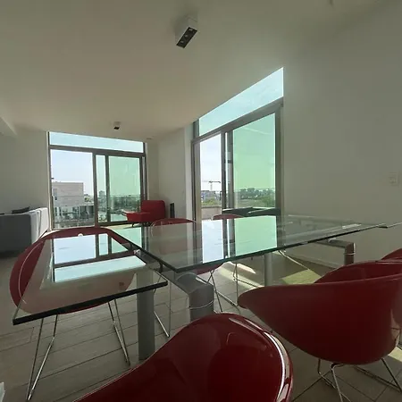 Splendid Penthouse In Center With Water View *