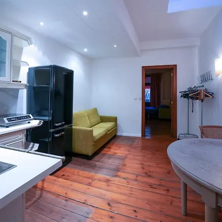 Nid Cosy Pres De La Grand-place Апартаменты *