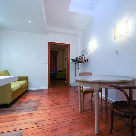 Nid Cosy Pres De La Grand-place Брюссель