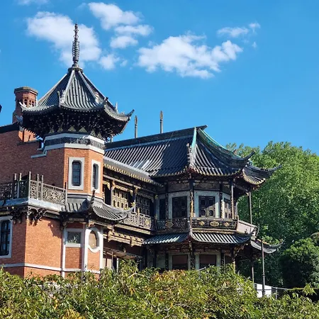 Chinese Pavilion Park - Magnificent Апартаменты