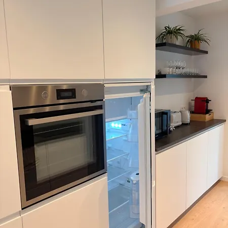 Guest house Bright And Minimalist Private Bedroom Montgomery Area Brussels