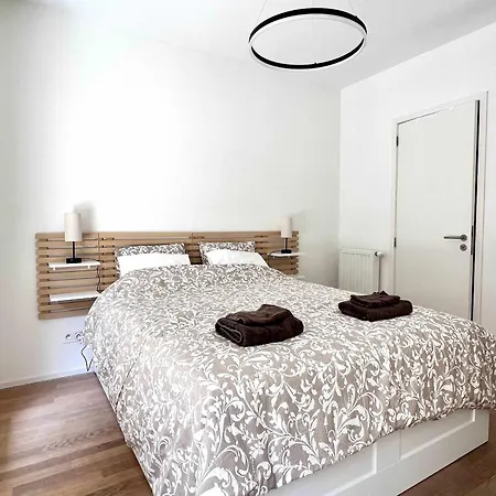 Cozy 2 Min From Grand Place Διαμέρισμα