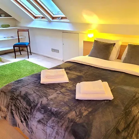 아파트 Cosy Flat, Location *