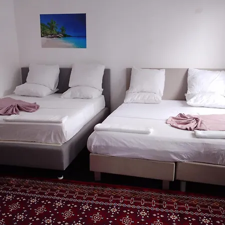 1 Confort Gare De L'ouest *