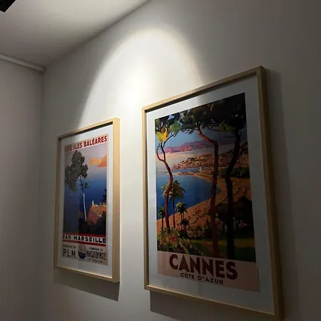 Stylish Penthouse In Bxl With 2 Panoramic Terraces *