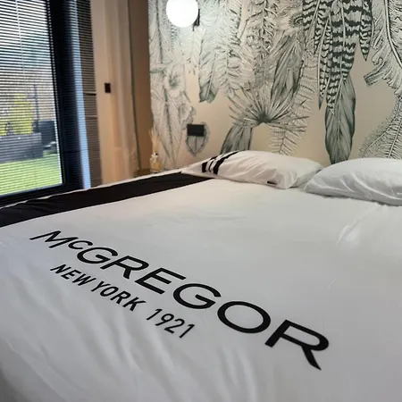 Stylish Penthouse In Bxl With 2 Panoramic Terraces 公寓 *