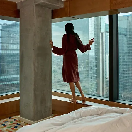 The Standard, Szálloda Brüsszel