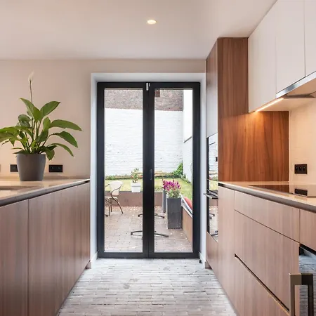 Jardin Du Beguinage - Peaceful Luxury In