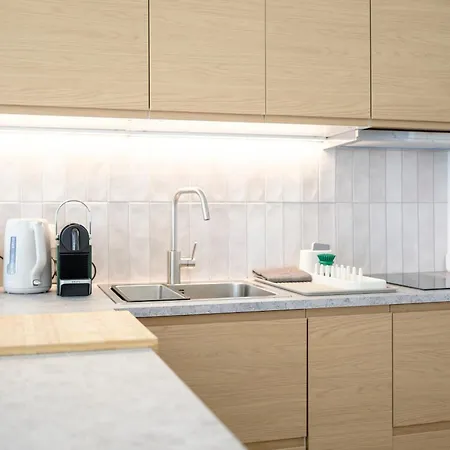 Functional Housings 2 Steps From Grand Place Appartamento *