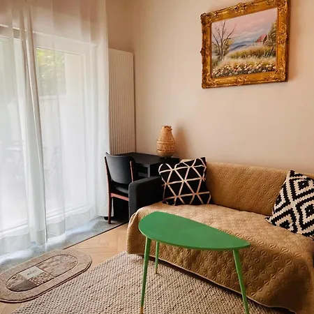 Cosy Small *