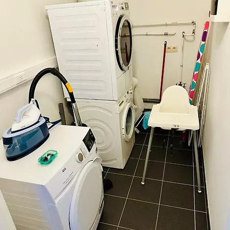 Grand Place - Prime Location 2 Bedroom