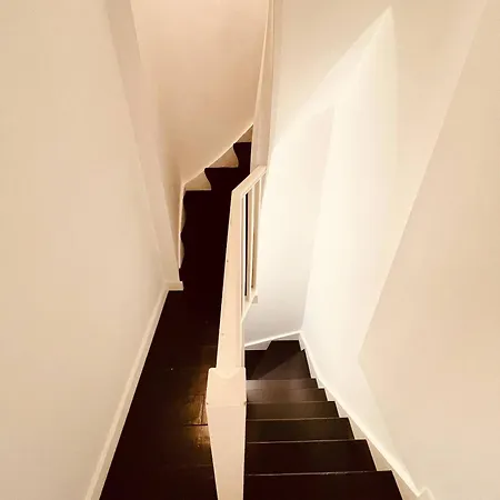 Apartment The Elegant House - *