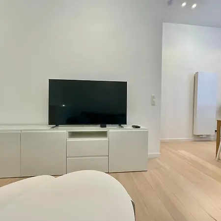 Apartment Chapeliers