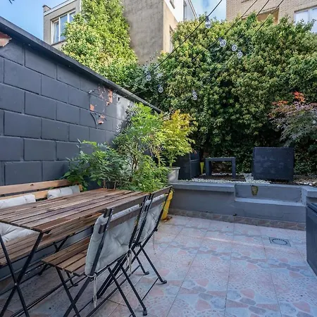 Uccle - Elegance & Modernity In A Quiet Setting *