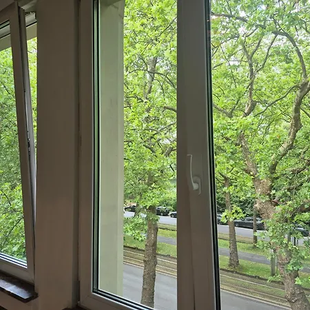 Résidence Souverain 94 Séjour chez l'habitant *