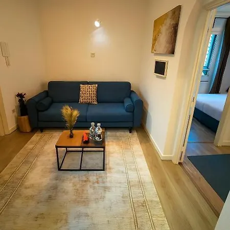 Apartment Center Oasis