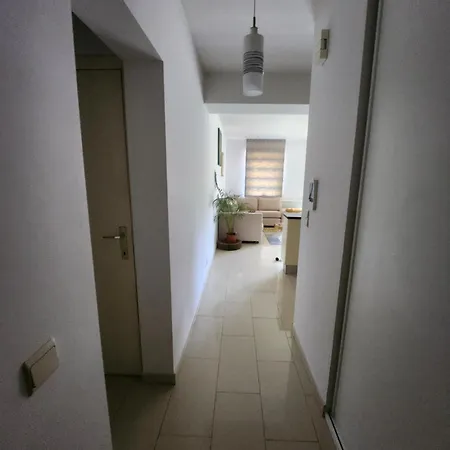 Gezellig Met Balkon Apartament