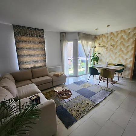 Gezellig Met Balkon *