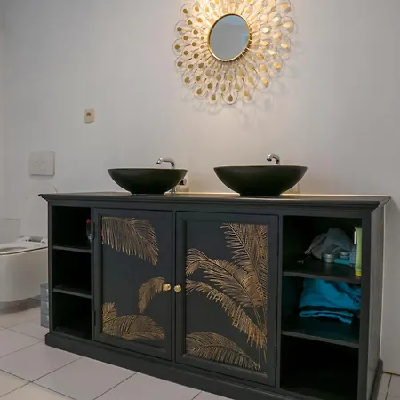 Eya House, Cozy, Bright & Well Located Villa