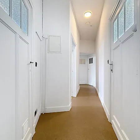 Apartman Sacre-coeur 1 *