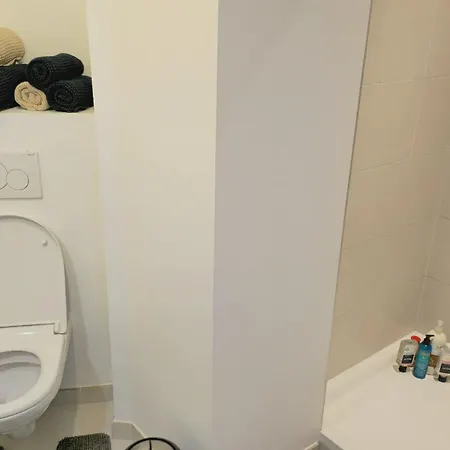 Apartment Smart Floor