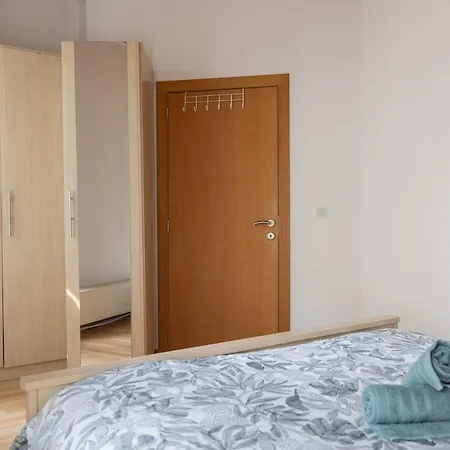 Apartment Gare Du Midi - 2-room Brussels