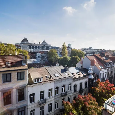 St Gilles Elegant דירה *