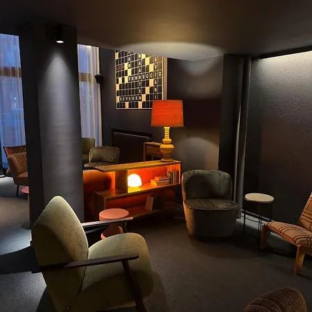 Queen Anne Hotel 3*