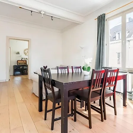 Appartement Bright 2br Flat In A Historic Square Near Eu Area Bruxelles