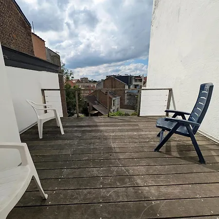 Charming With Terrace Near Mérode Appartement *